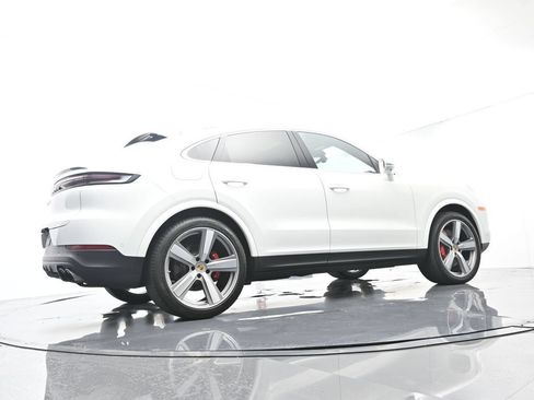 Certified 2024 Porsche Cayenne S AWD/4WD image 50