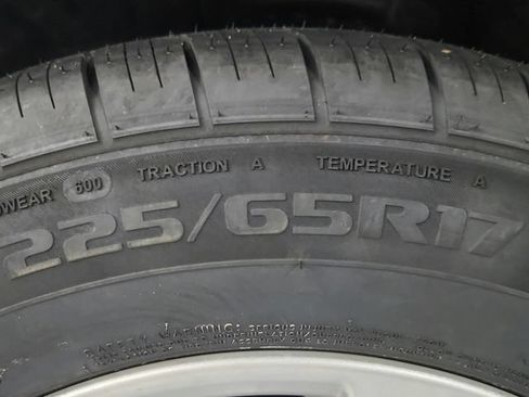 Used 2020 Chevrolet Equinox LT FWD image 29