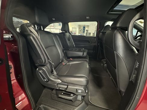 Used 2023 Honda Odyssey Sport image 24