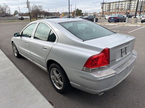 Used 2006 Volvo S60 2.5T image 4