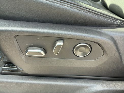 Used 2024 GMC Sierra 2500 Denali w/ Denali Reserve Package image 15