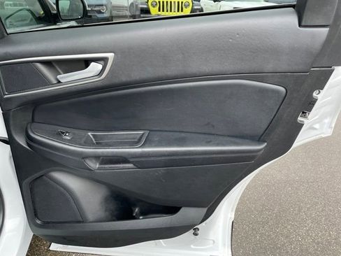 Used 2023 Ford Edge SEL w/ Convenience Package image 34
