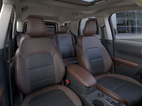 New 2025 Ford Bronco Sport Outer Banks w/ Sasquatch Outer Banks Package image 10