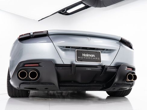 Used 2022 Ferrari Roma image 26