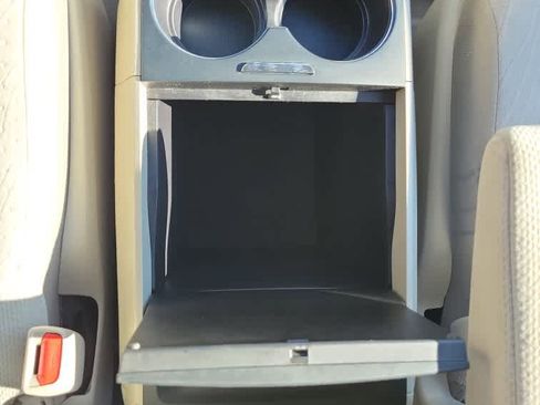 Used 2019 Toyota Sienna LE image 16