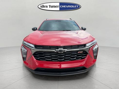 New 2026 Chevrolet Trax RS FWD image 2