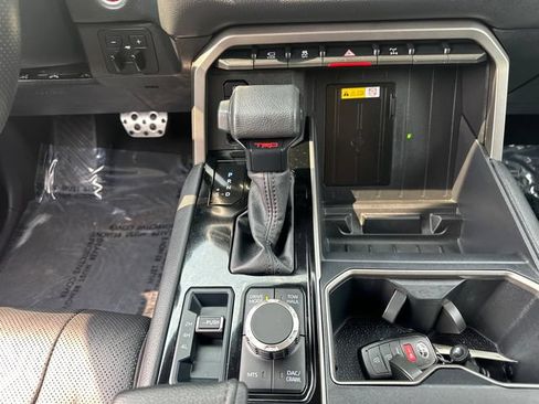 Used 2024 Toyota Tundra Limited w/ TRD Off-Road Package AWD/4WD image 25