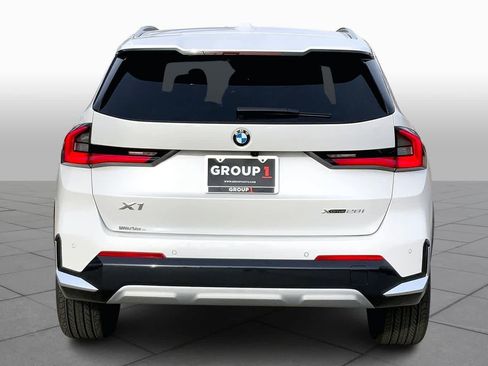 New 2026 BMW X1 xDrive28i w/ Technology Package image 4
