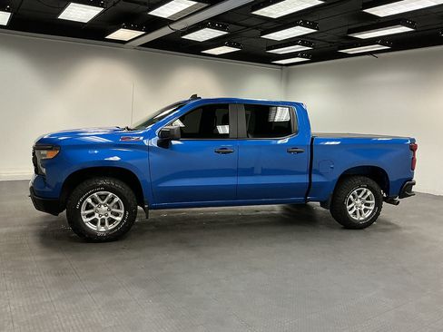 Used 2023 Chevrolet Silverado 1500 W/T w/ WT Value Package AWD/4WD image 2