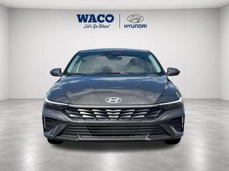 Used 2026 Hyundai Elantra SE FWD video 2