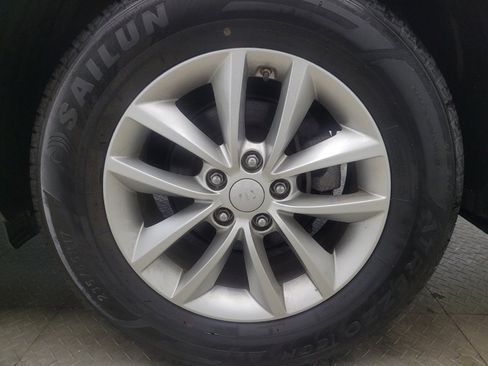 Used 2016 Kia Sorento FWD w/ LX Convenience Package image 31