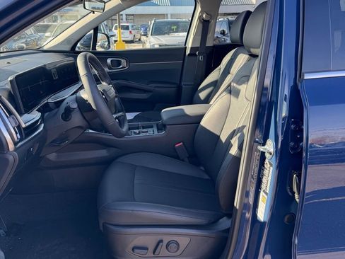 New 2026 Kia Sorento S image 10