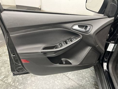 Used 2018 Ford Focus SE image 7