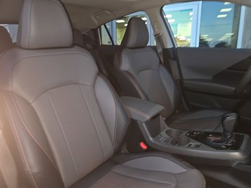 Used 2024 Subaru Crosstrek 2.5i Limited w/ Crosstrek Mirror Package image 29