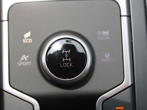 New 2025 Kia Sorento EX image 39