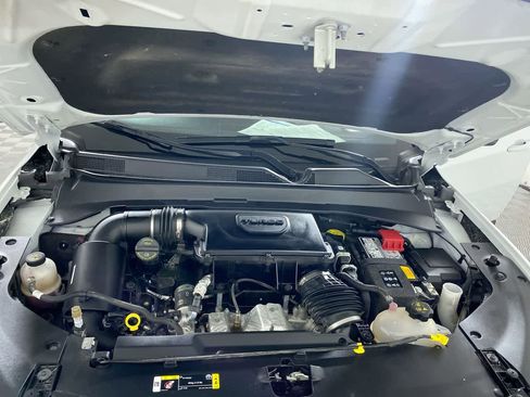 Used 2024 Jeep Compass Limited image 18