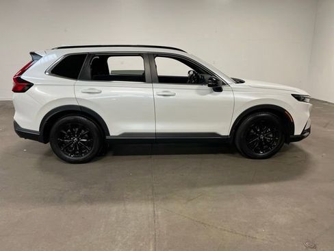 Used 2024 Honda CR-V Sport image 2