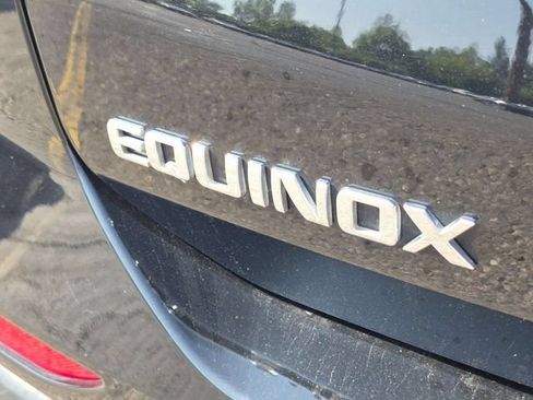 Used 2022 Chevrolet Equinox LT FWD image 10