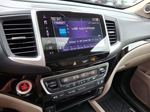 Used 2019 Honda Ridgeline RTL-E image 23