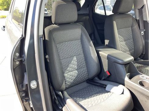 Used 2019 Chevrolet Equinox LT image 24