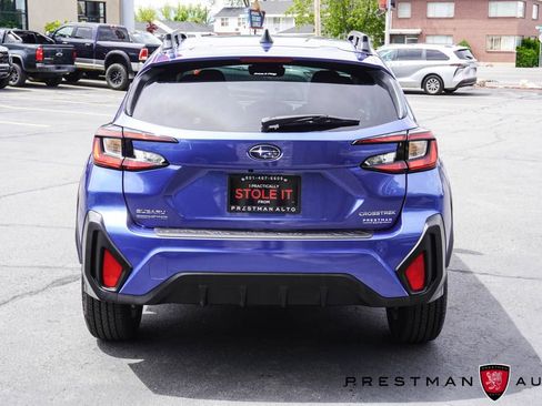 Used 2025 Subaru Crosstrek 2.5i Premium AWD/4WD image 15