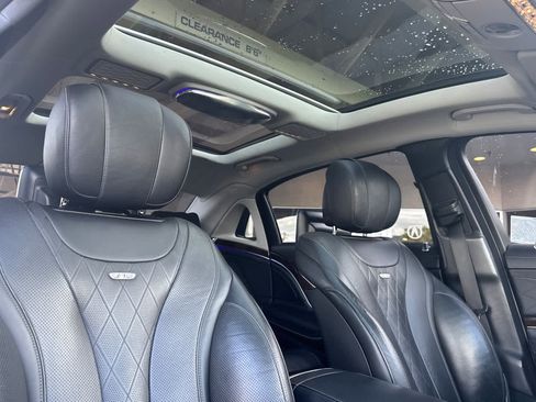 Used 2016 Mercedes-Benz Maybach S 600 image 17
