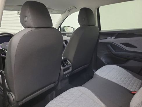 Used 2025 Volkswagen Tiguan S FWD image 12