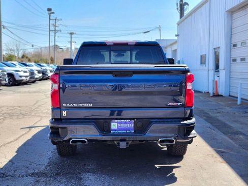 Used 2021 Chevrolet Silverado 1500 RST w/ Convenience Package II AWD/4WD image 4