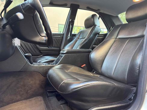 Used 1996 Mercedes-Benz C 280 Sedan image 59