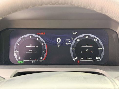 Used 2025 Toyota Tacoma TRD Off-Road image 9