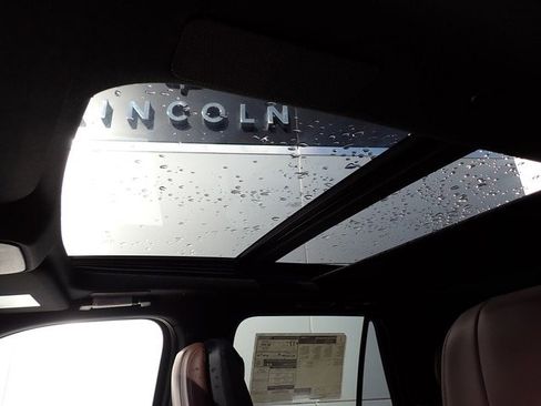 New 2025 Lincoln Navigator Reserve image 20