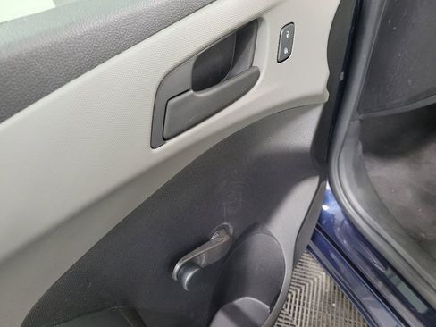 Used 2015 Chevrolet Sonic LS FWD image 27