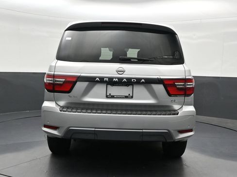 Used 2022 Nissan Armada SL RWD image 4