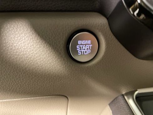 New 2026 Kia Carnival EX image 27