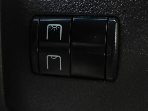 Used 2018 Mercedes-Benz Sprinter 2500 image 20