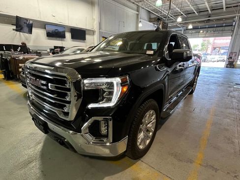 Used 2020 GMC Sierra 1500 SLT w/ SLT Premium Plus Package AWD/4WD image 9