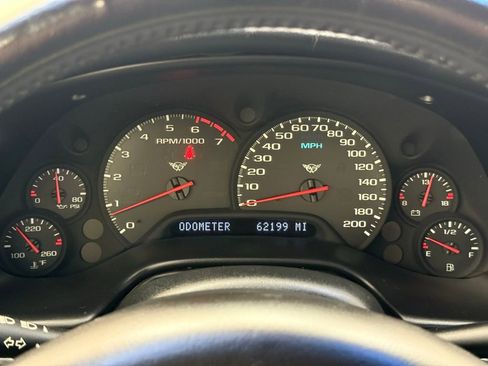 Used 2000 Chevrolet Corvette Convertible w/ Memory Pkg image 24