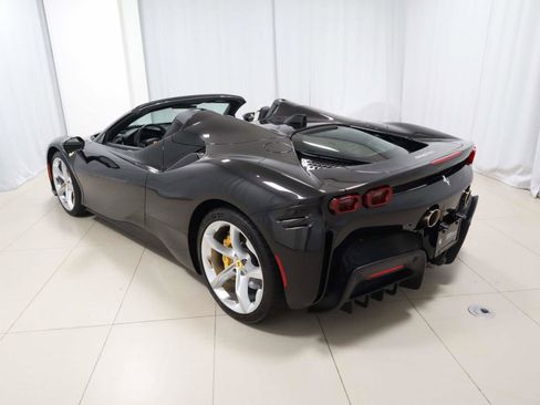 Certified 2025 Ferrari SF90 Spider image 15