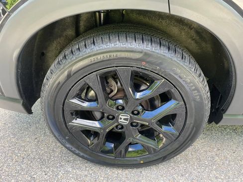 Certified 2024 Honda HR-V Sport image 6