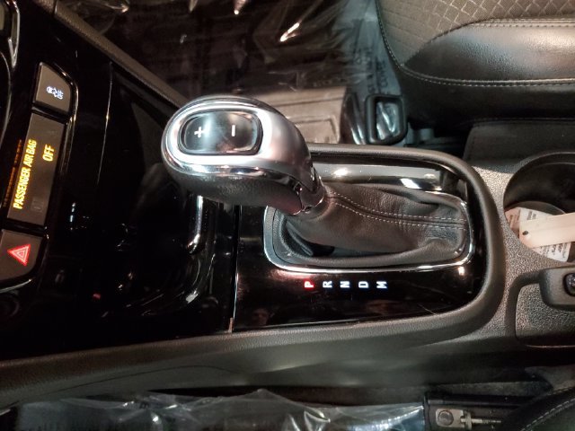 Used 2019 Buick Encore Preferred AWD/4WD image 25