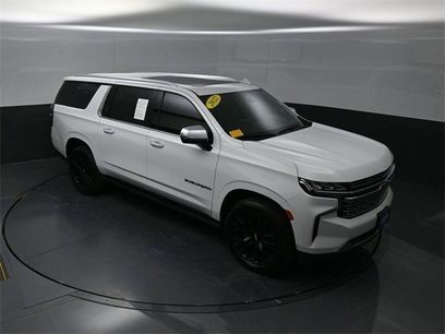 Certified 2022 Chevrolet Suburban Premier w/ Premium Package 2