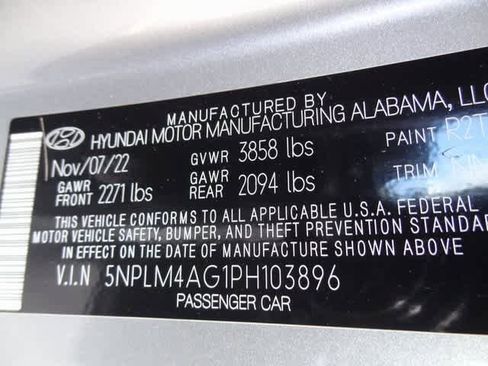 Used 2023 Hyundai Elantra SEL image 38