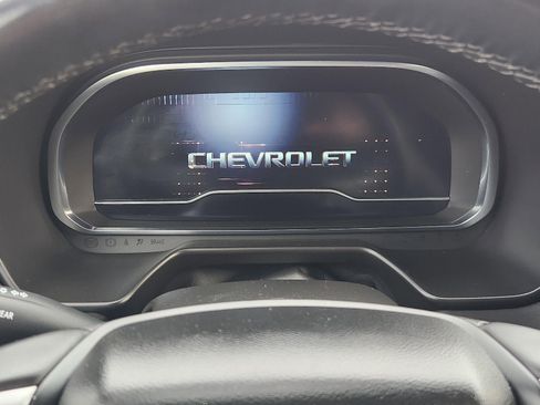 Used 2024 Chevrolet Suburban Premier AWD/4WD image 18