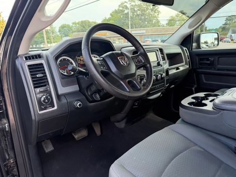 Used 2015 RAM 1500 Express w/ Black Ram 1500 Express Group AWD/4WD image 15