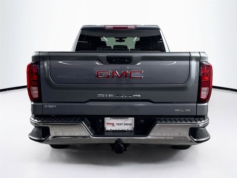 Used 2021 GMC Sierra 1500 SLE image 10