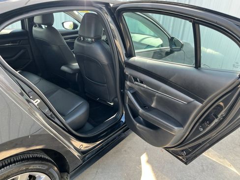 Used 2023 MAZDA MAZDA3 s FWD image 15