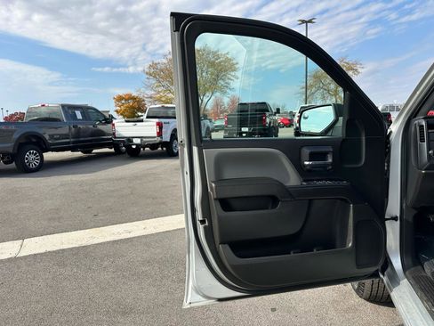 Used 2018 Chevrolet Silverado 1500 W/T w/ WT Fleet Convenience Package image 11