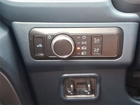 New 2025 Ford Maverick XLT w/ XLT Luxury Package image 14