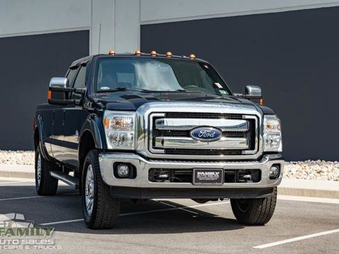 Used 2016 Ford F350 Lariat w/ Chrome Package image 15