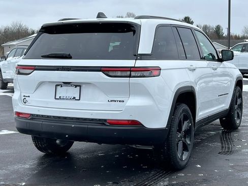 New 2025 Jeep Grand Cherokee Limited w/ Black Appearance Package image 46